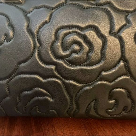 ♠️⭐RARE NWT Kate Spade ♠️ Floral Sedgwick Purse With Dustbag Quilted - Picture 3 of 13